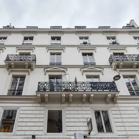 35 - Urban Montmartre 巴黎