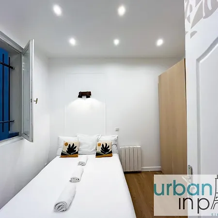 Apartment 35 - Urban Montmartre