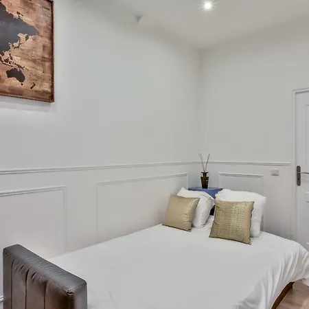 35 - Urban Montmartre شقة باريس